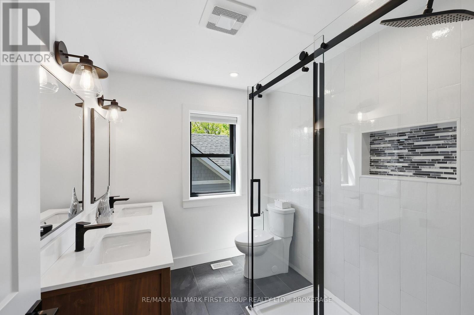 4802 PLUMB LANE - 20
