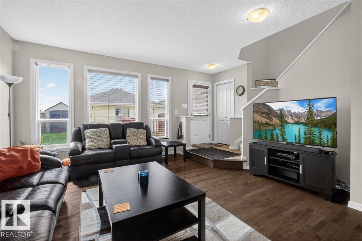 1107 35 AV NW - 19