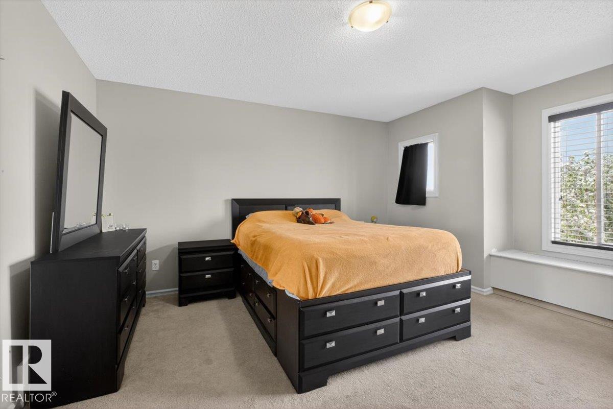 1107 35 AV NW - 30