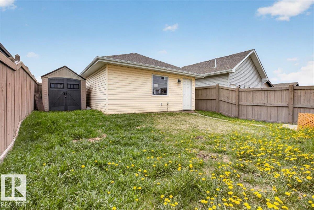 1107 35 AV NW - 38