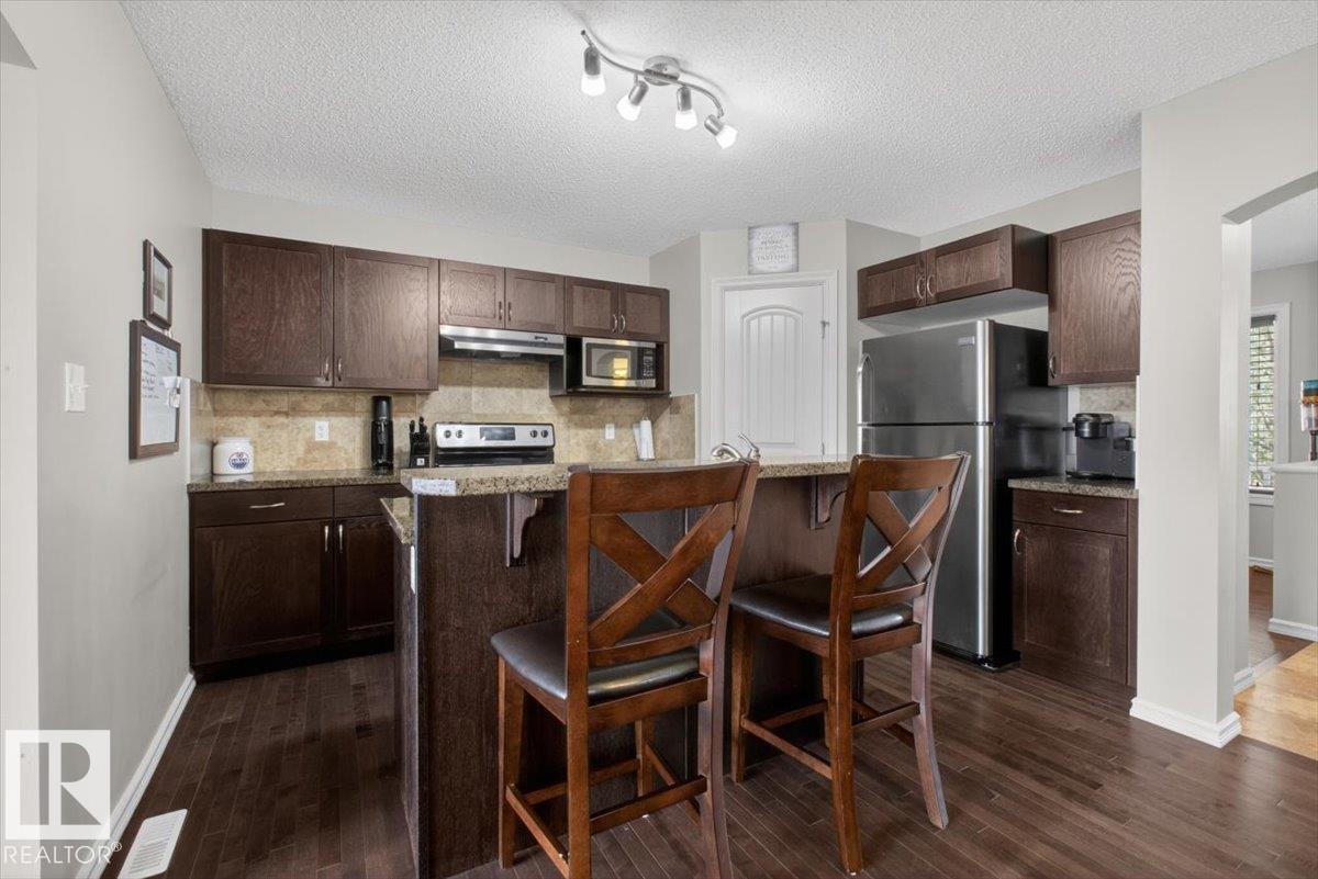 1107 35 AV NW - 10