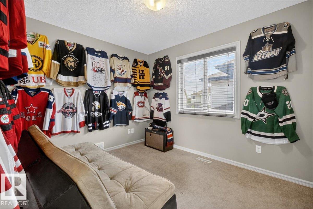 1107 35 AV NW - 28