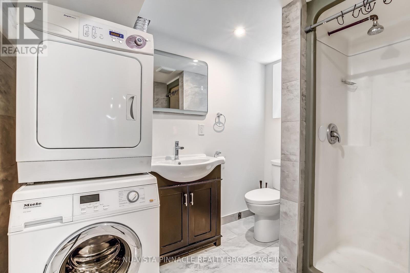 727 QUEENS AVENUE - 12