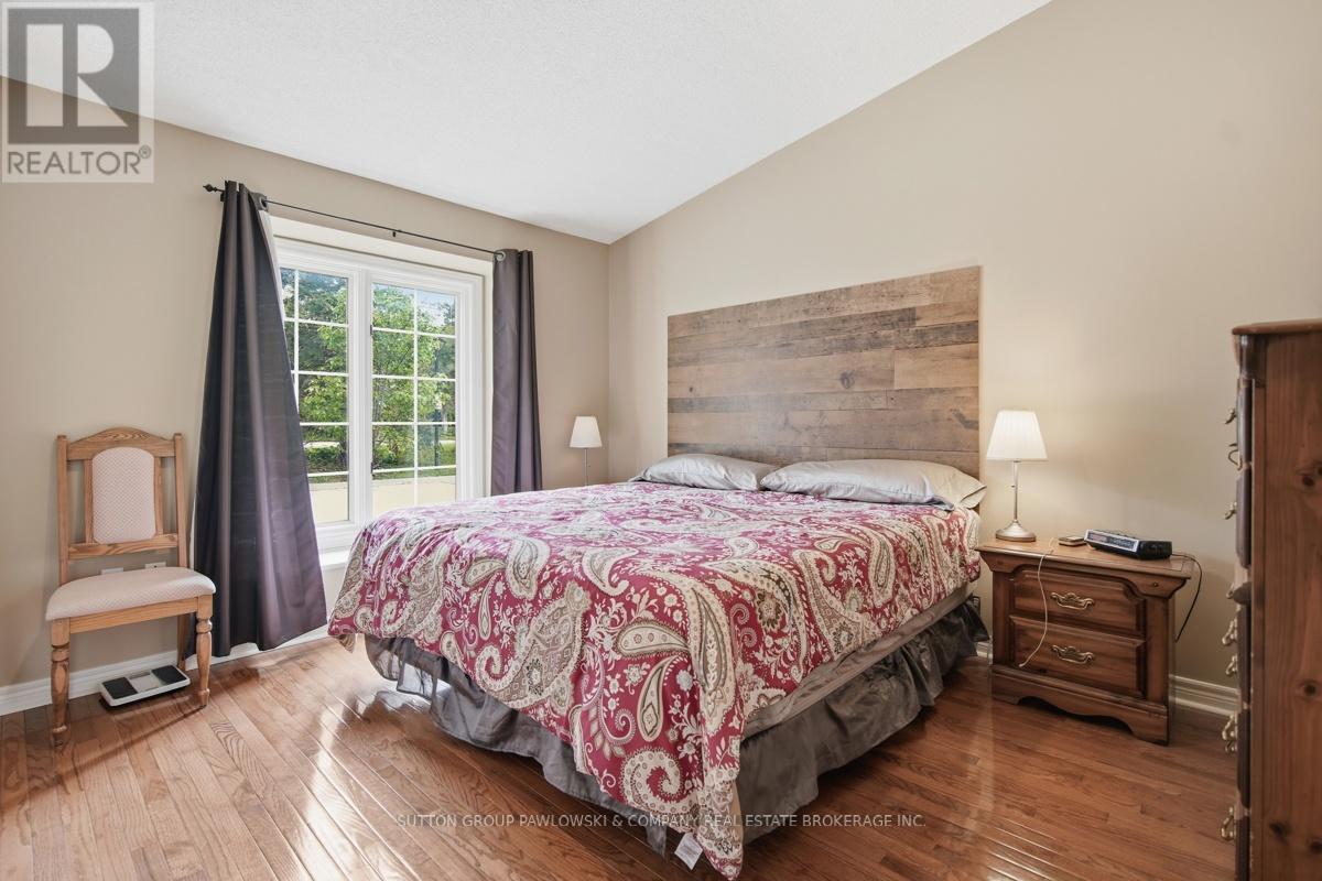 #64 1241 HAMILTON ROAD - 17