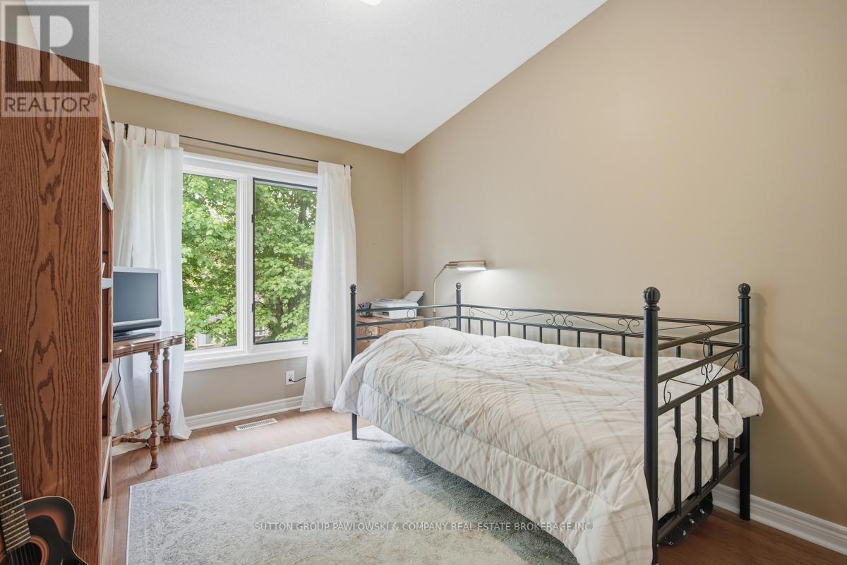 #64 1241 HAMILTON ROAD - 20