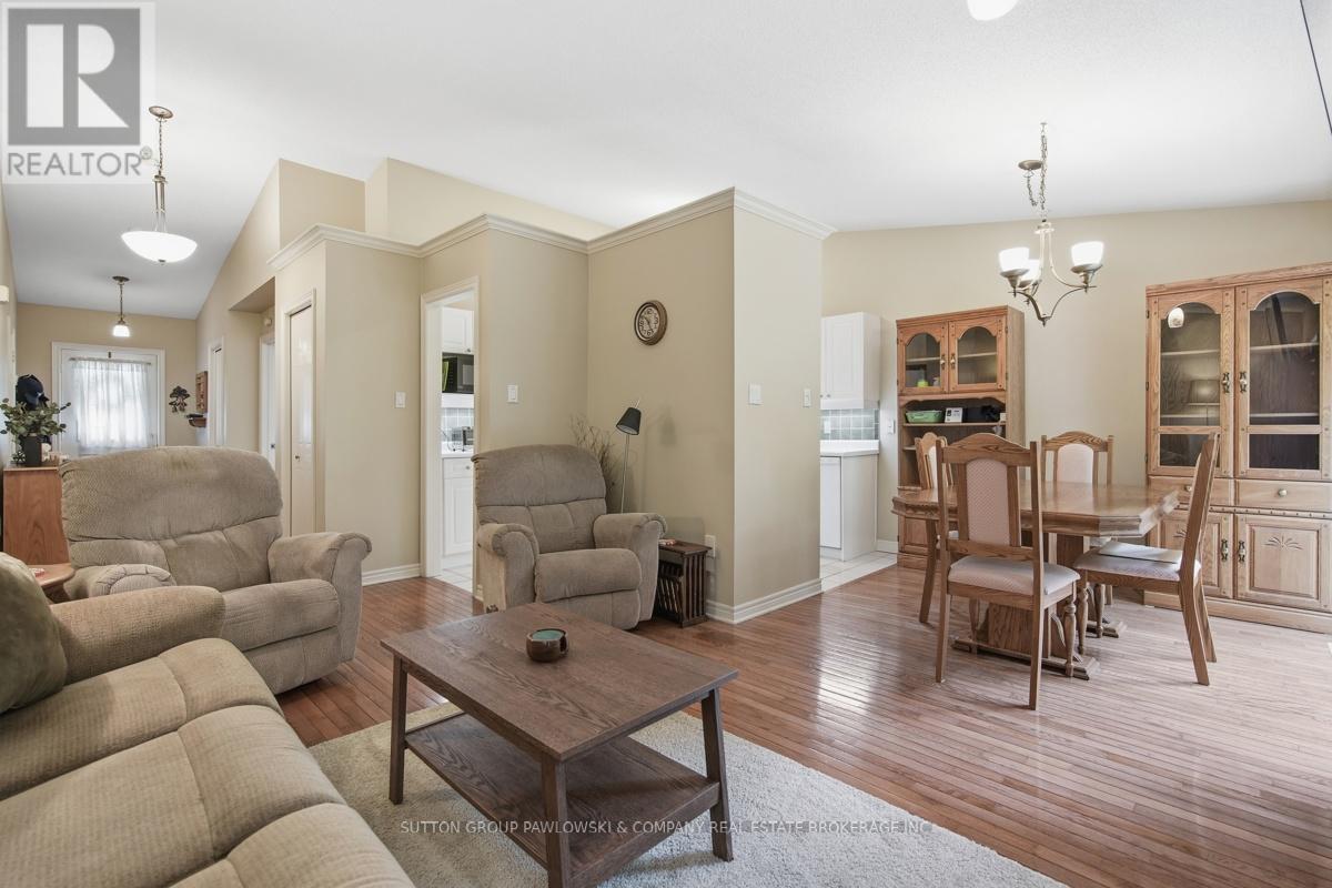 #64 1241 HAMILTON ROAD - 9
