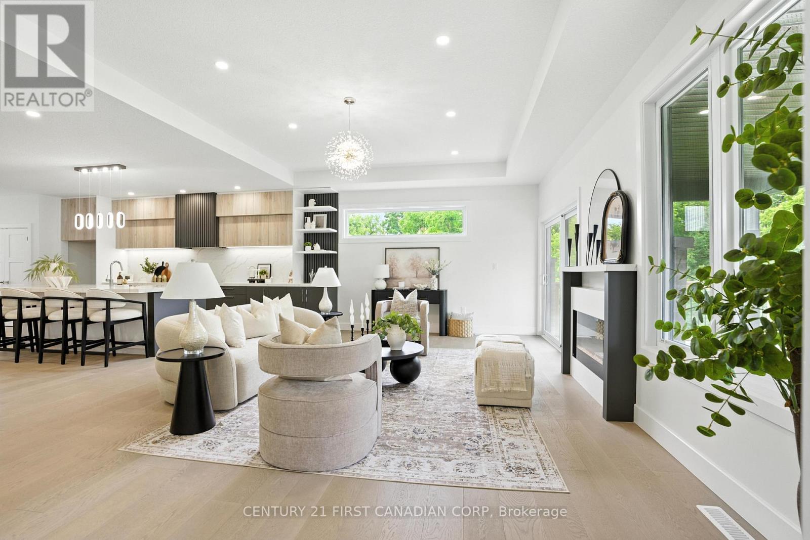 40 GREENE STREET - 21