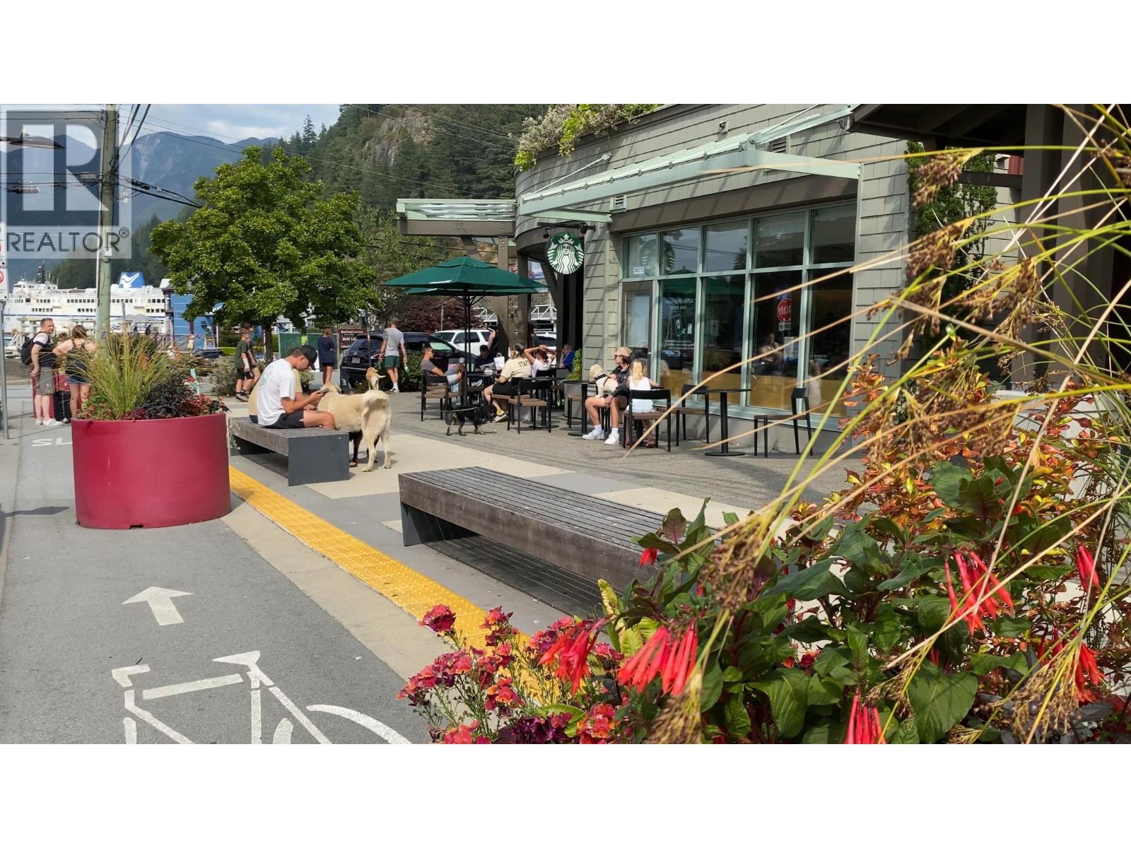6338 DOUGLAS STREET, West Vancouver