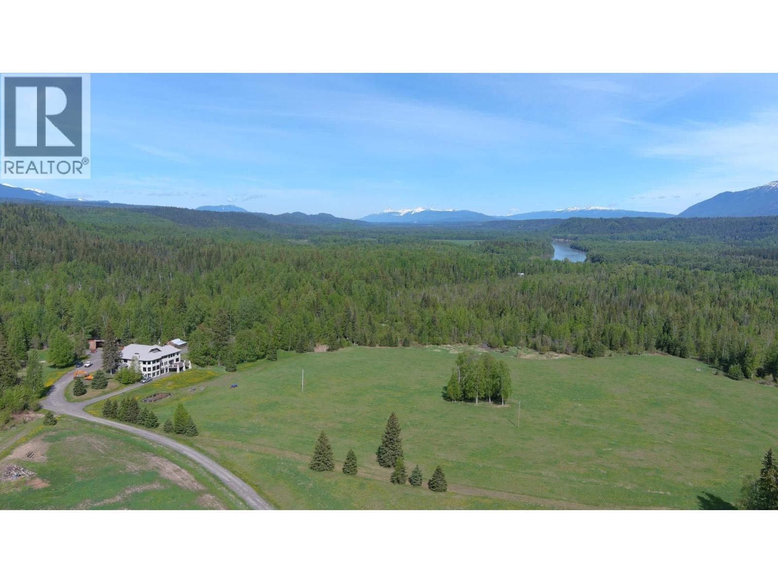 8985 CRESCENT SPUR ROAD - 35
