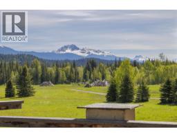 8985 Crescent Spur Road, Mcbride, BC V0J2E0 Photo 16