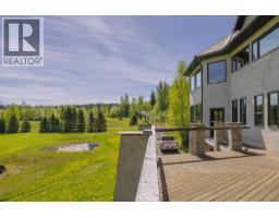 8985 Crescent Spur Road, Mcbride, BC V0J2E0 Photo 17