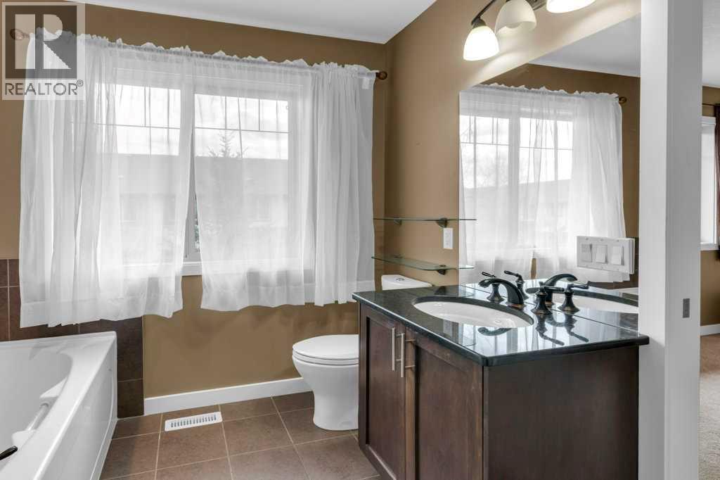 #305 413 River Avenue - 13