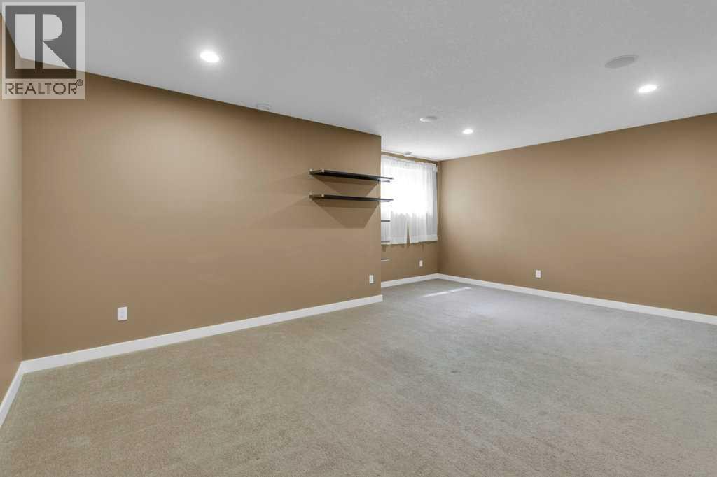 #305 413 River Avenue - 19