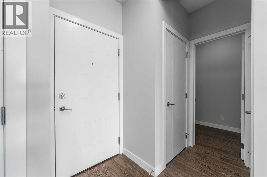 #205 12 Sage Hill Terrace NW - 26
