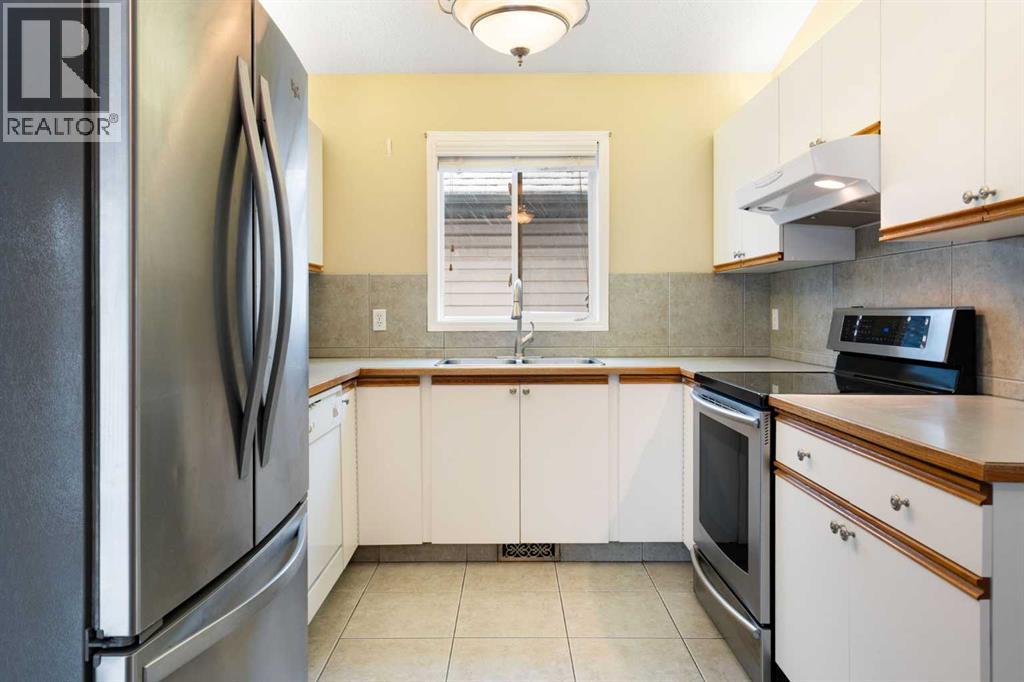 38 Hidden Spring Circle NW - 17