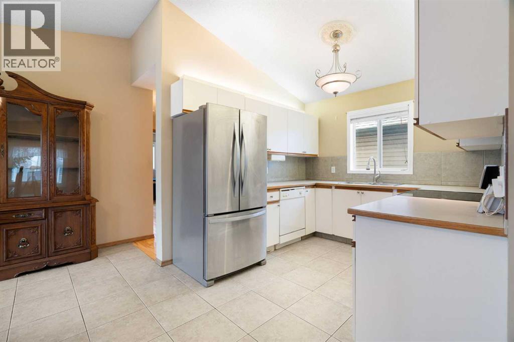 38 Hidden Spring Circle NW - 20
