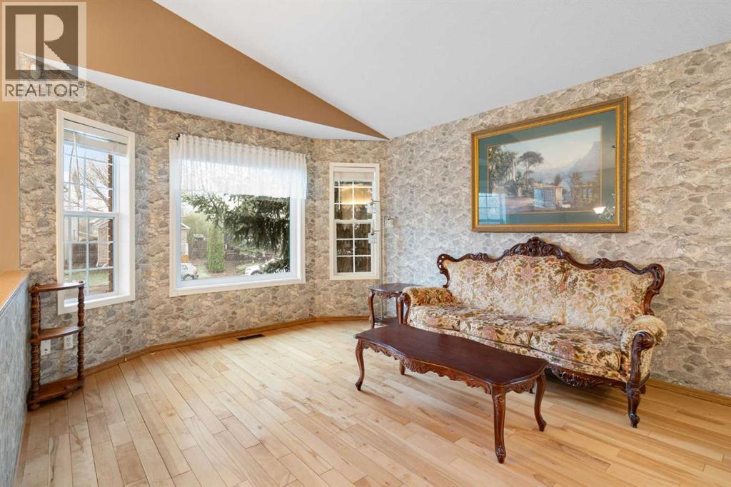 38 Hidden Spring Circle NW - 6