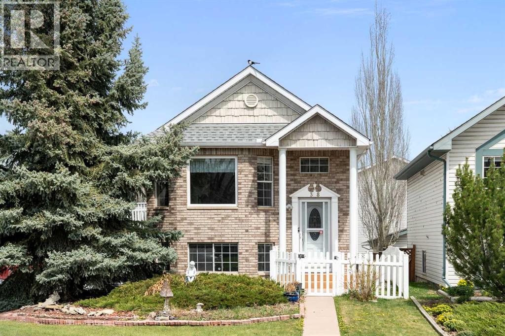 38 Hidden Spring Circle NW - 2