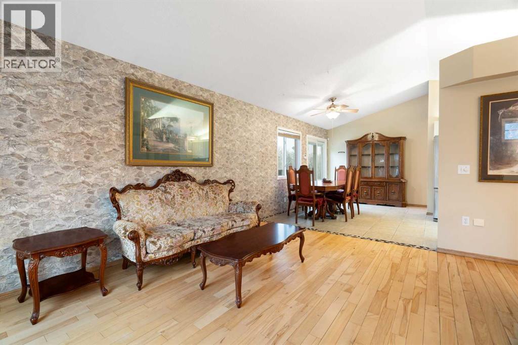 38 Hidden Spring Circle NW - 9