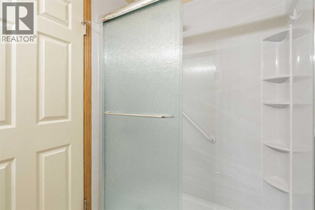 38 Hidden Spring Circle NW - 24