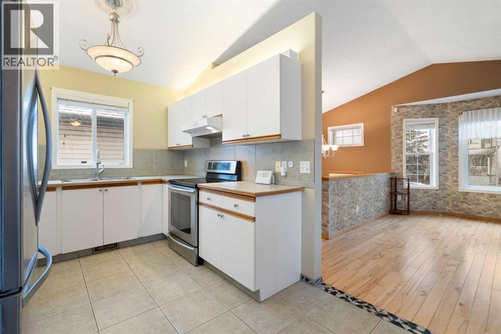 38 Hidden Spring Circle NW - 18