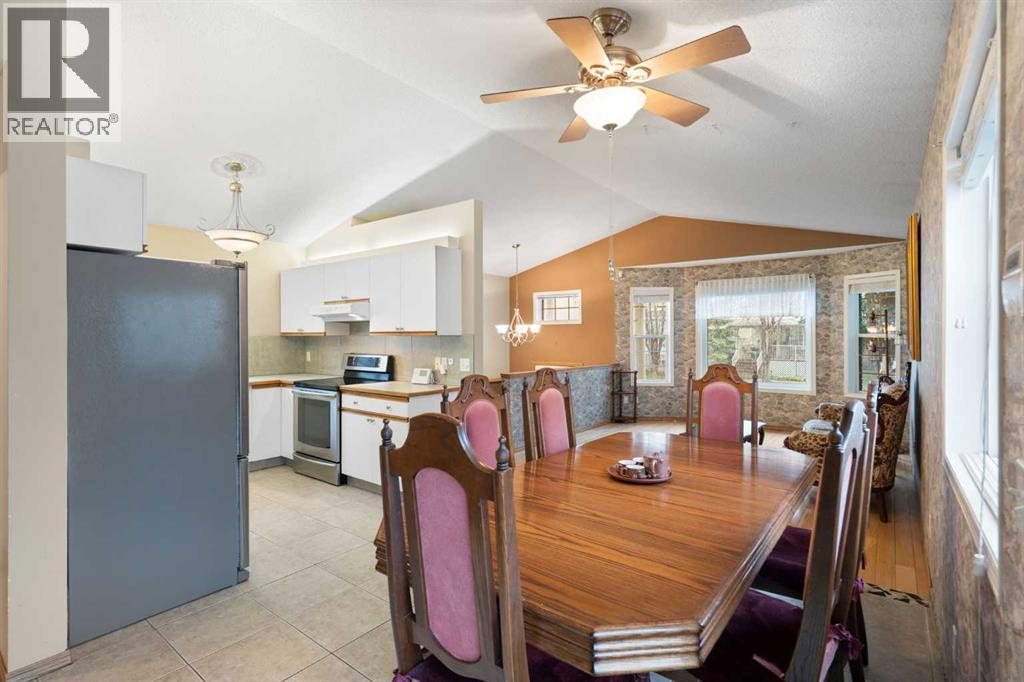 38 Hidden Spring Circle NW - 16
