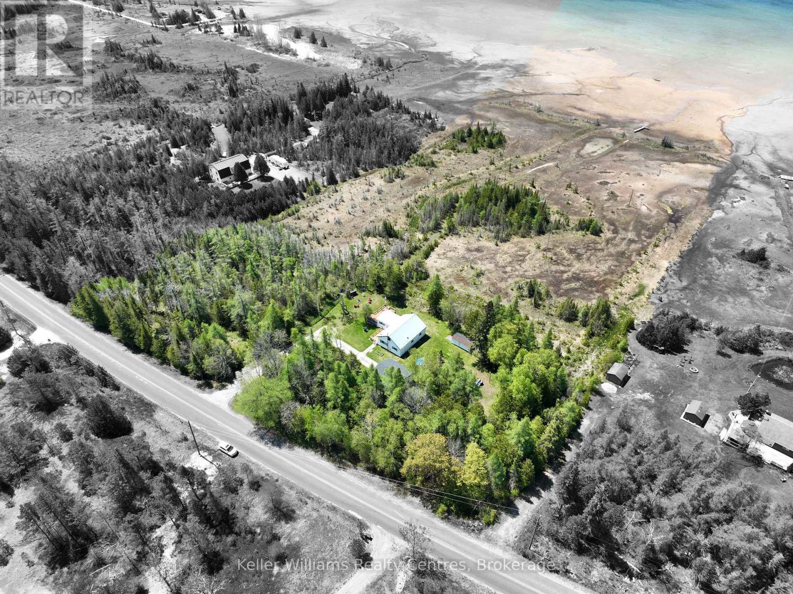 621 HURON ROAD - 4