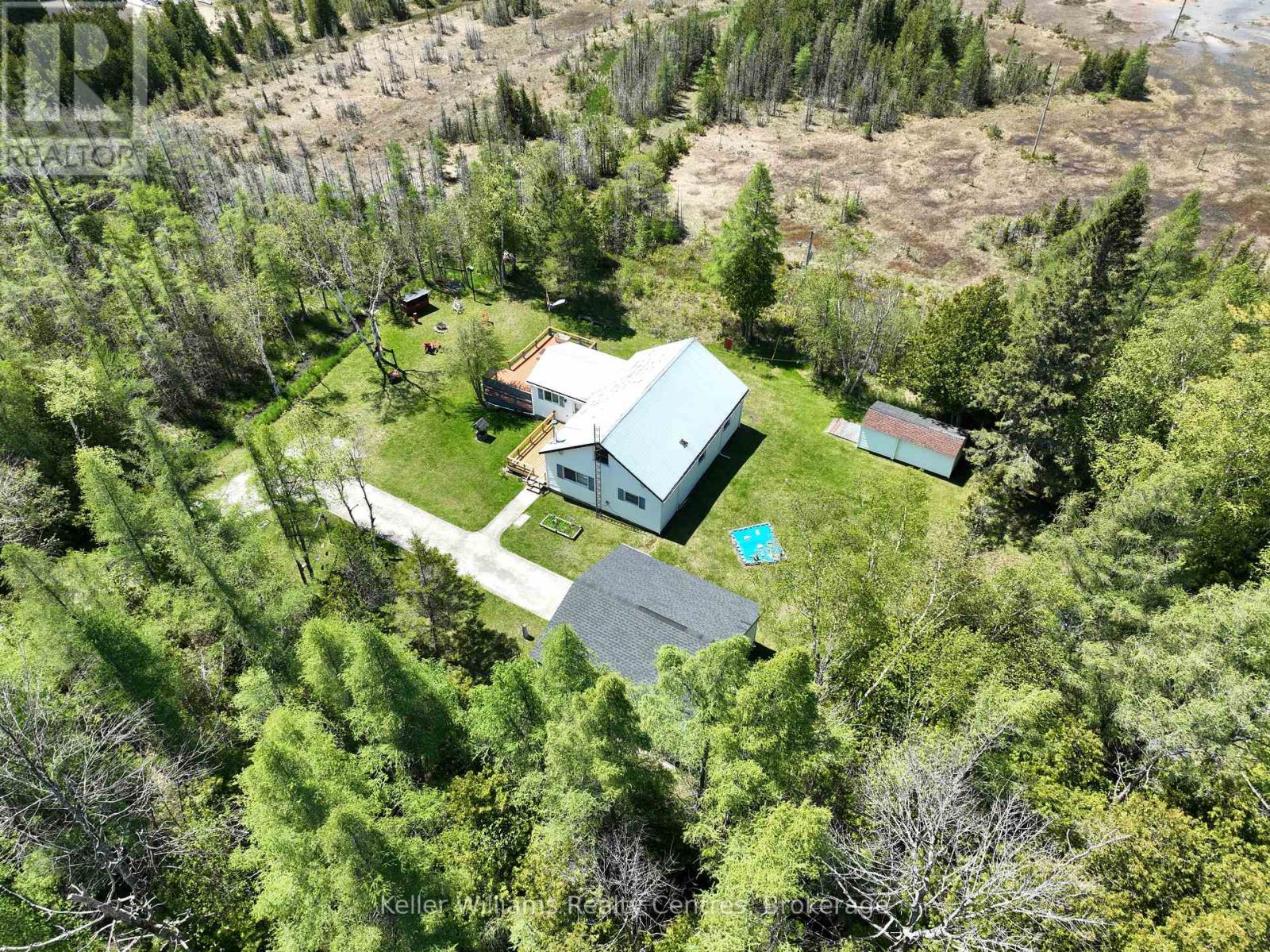 621 HURON ROAD - 42