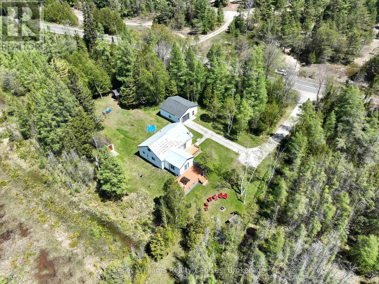 621 HURON ROAD - 5