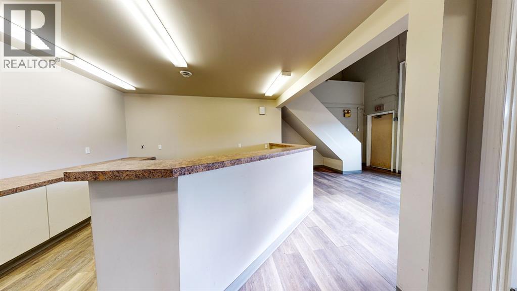 602 13 Street SE — photo 21