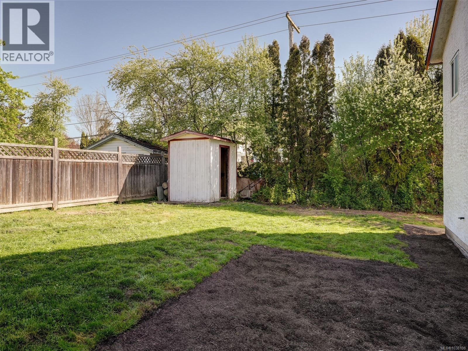 1040 Chesterfield Rd - 34