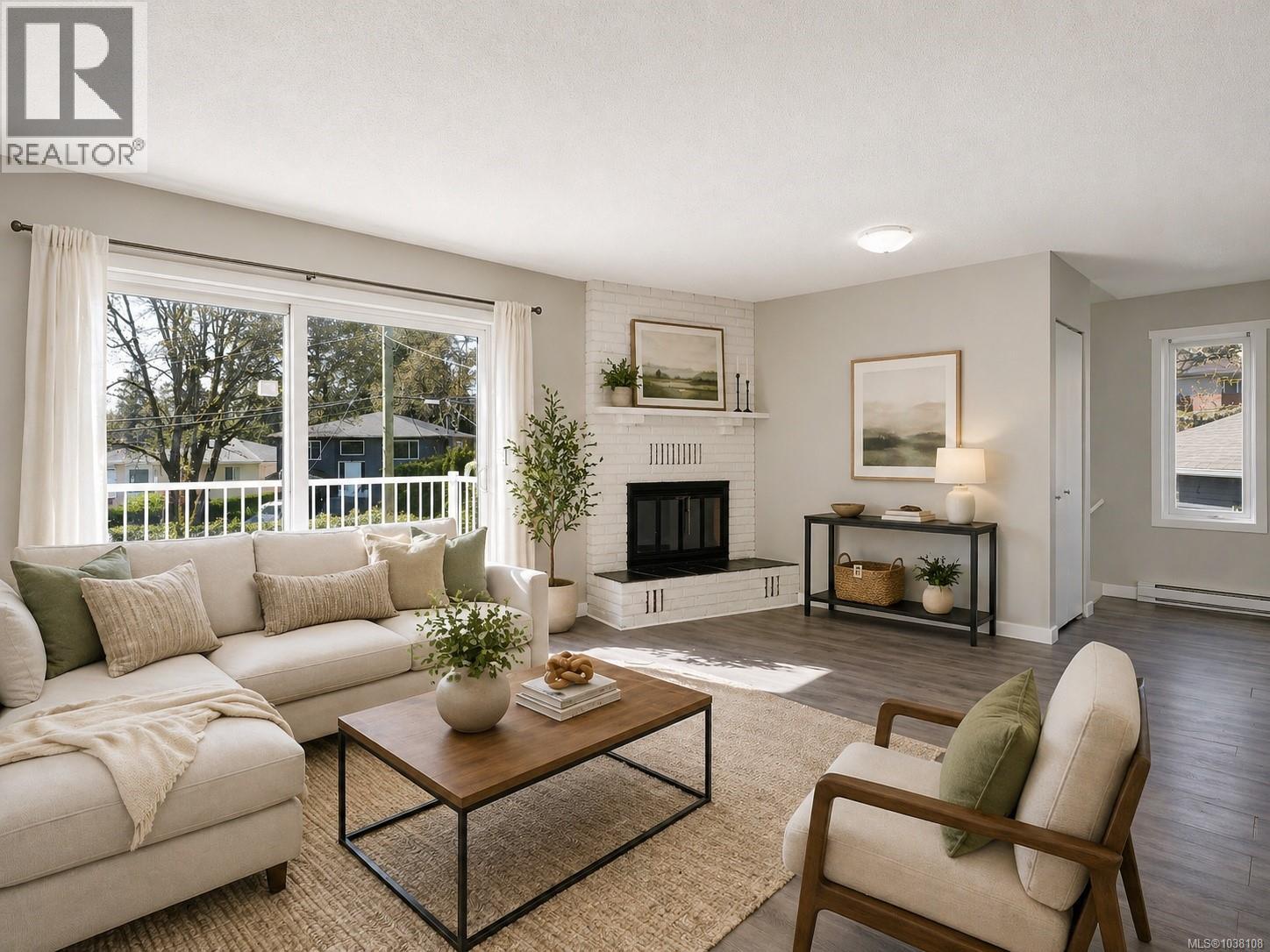 1040 Chesterfield Rd - 4