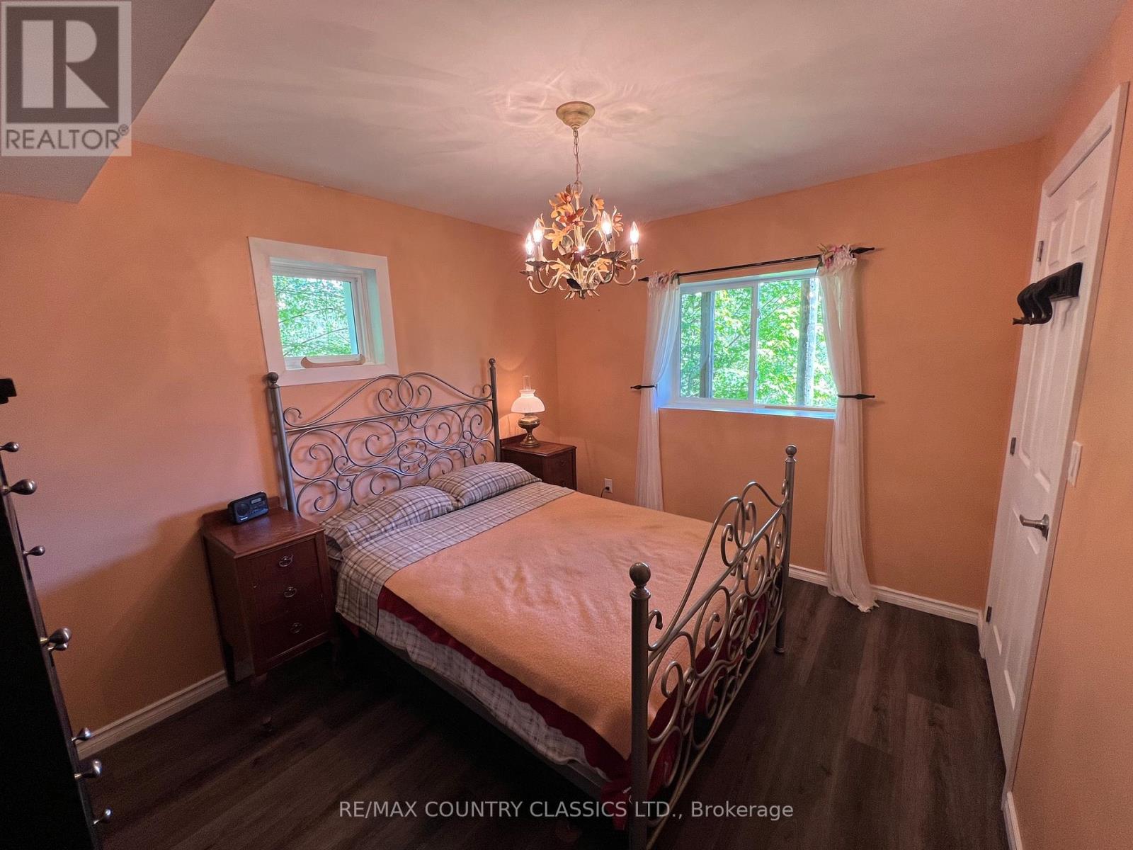 529 MAYO LAKE ROAD - 32