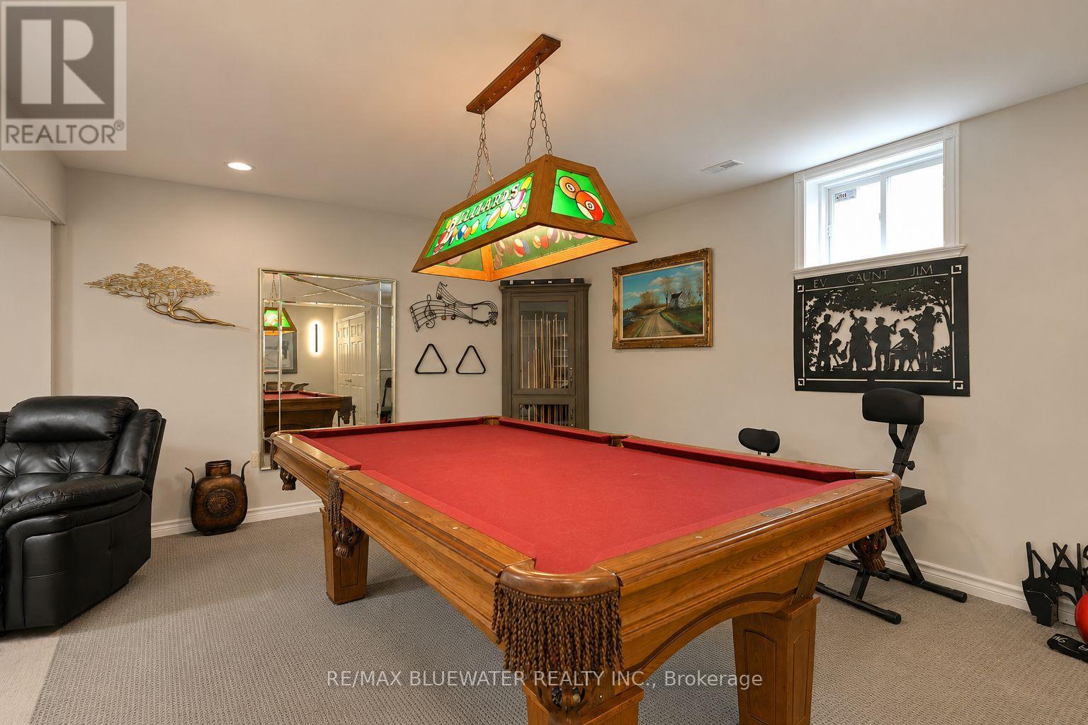 10419 PINETREE DRIVE - 38