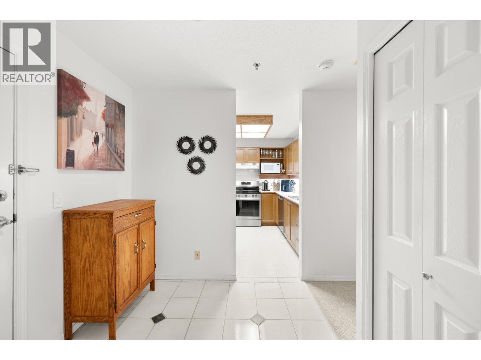 1 Bed, 1 Bath Apartment for Sale in Burnaby – 410 6737 STATION HILL COURT, Burnaby – MLS# R3128489 - Image 24