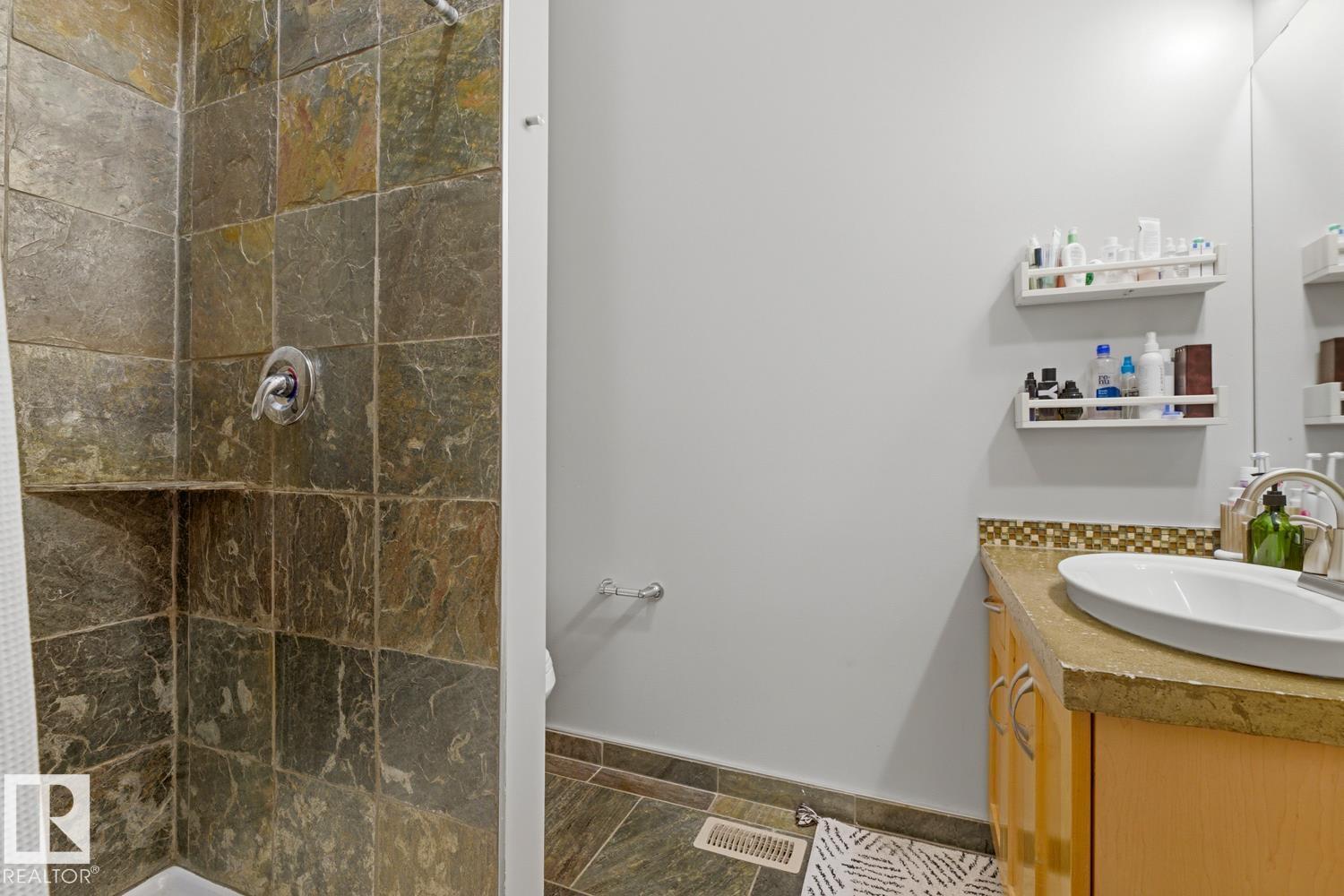 #304 10411 122 ST NW - 10