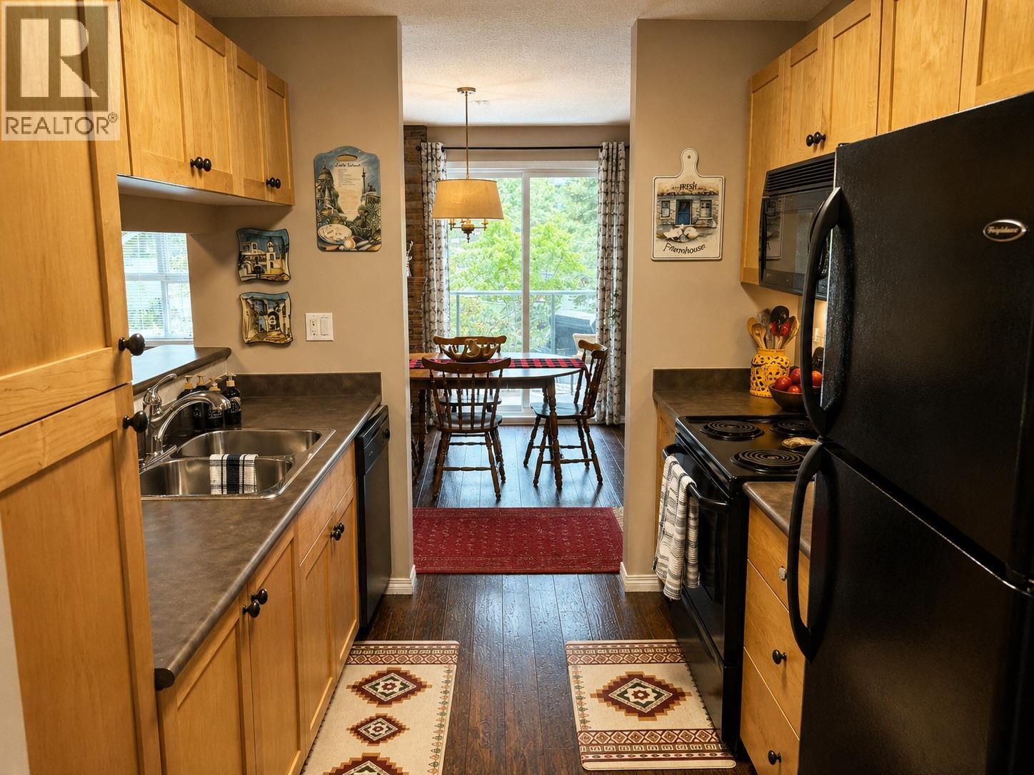 #201 4765 Forsters Landing Road - 10