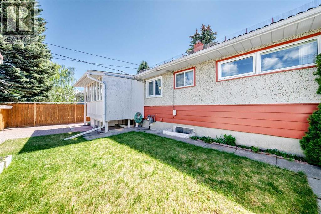 54 Fullerton Road SE - 45