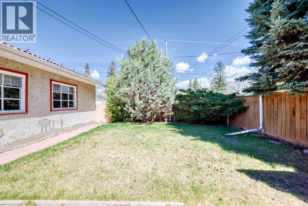 54 Fullerton Road SE - 46
