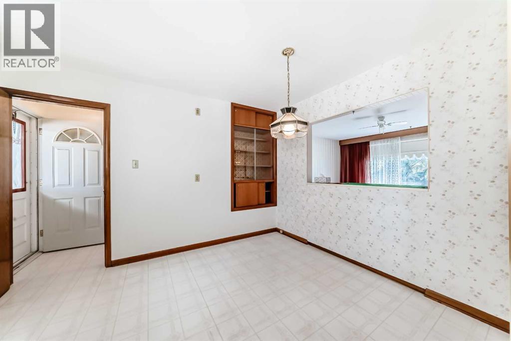 54 Fullerton Road SE - 10