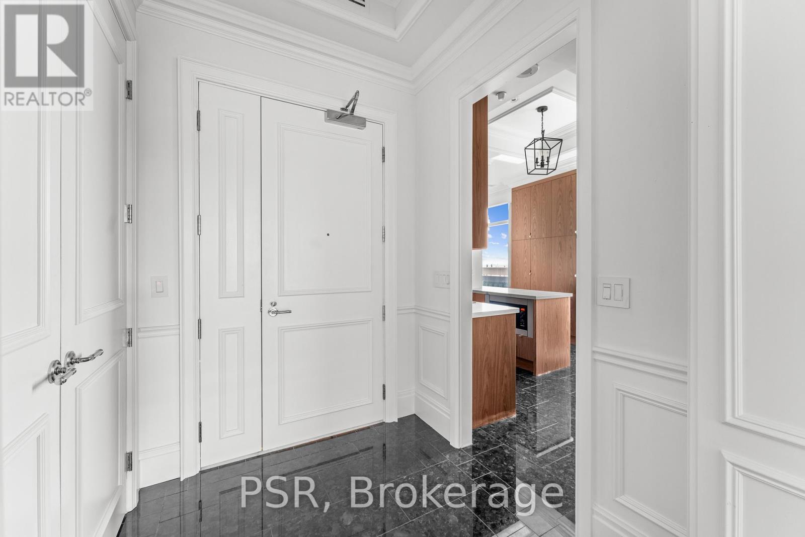#4804 311 BAY STREET - 21