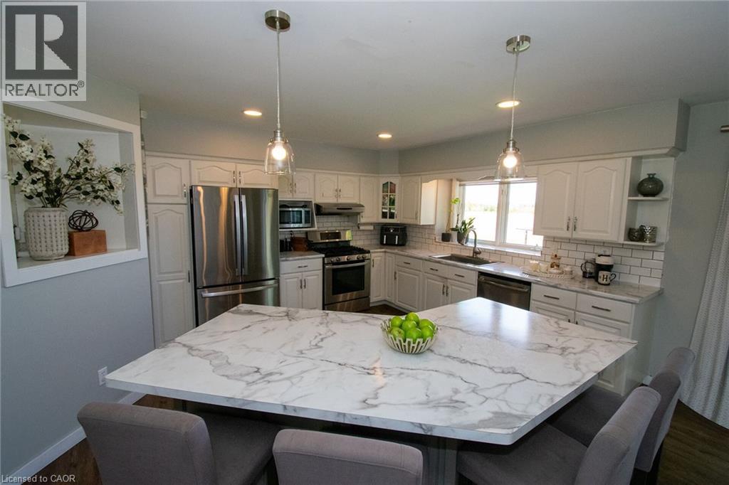 44 PYLE Road - 16
