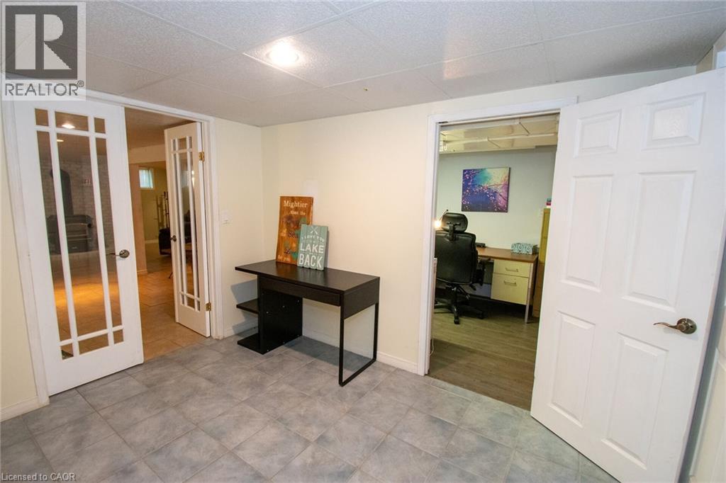 44 PYLE Road - 23