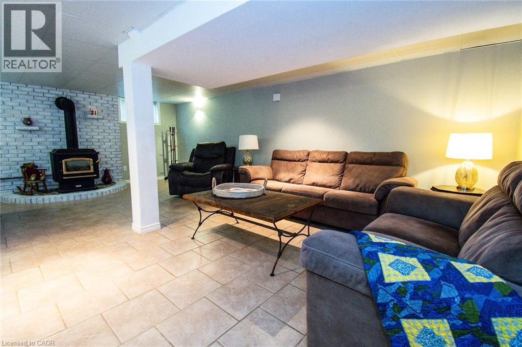 44 PYLE Road - 24