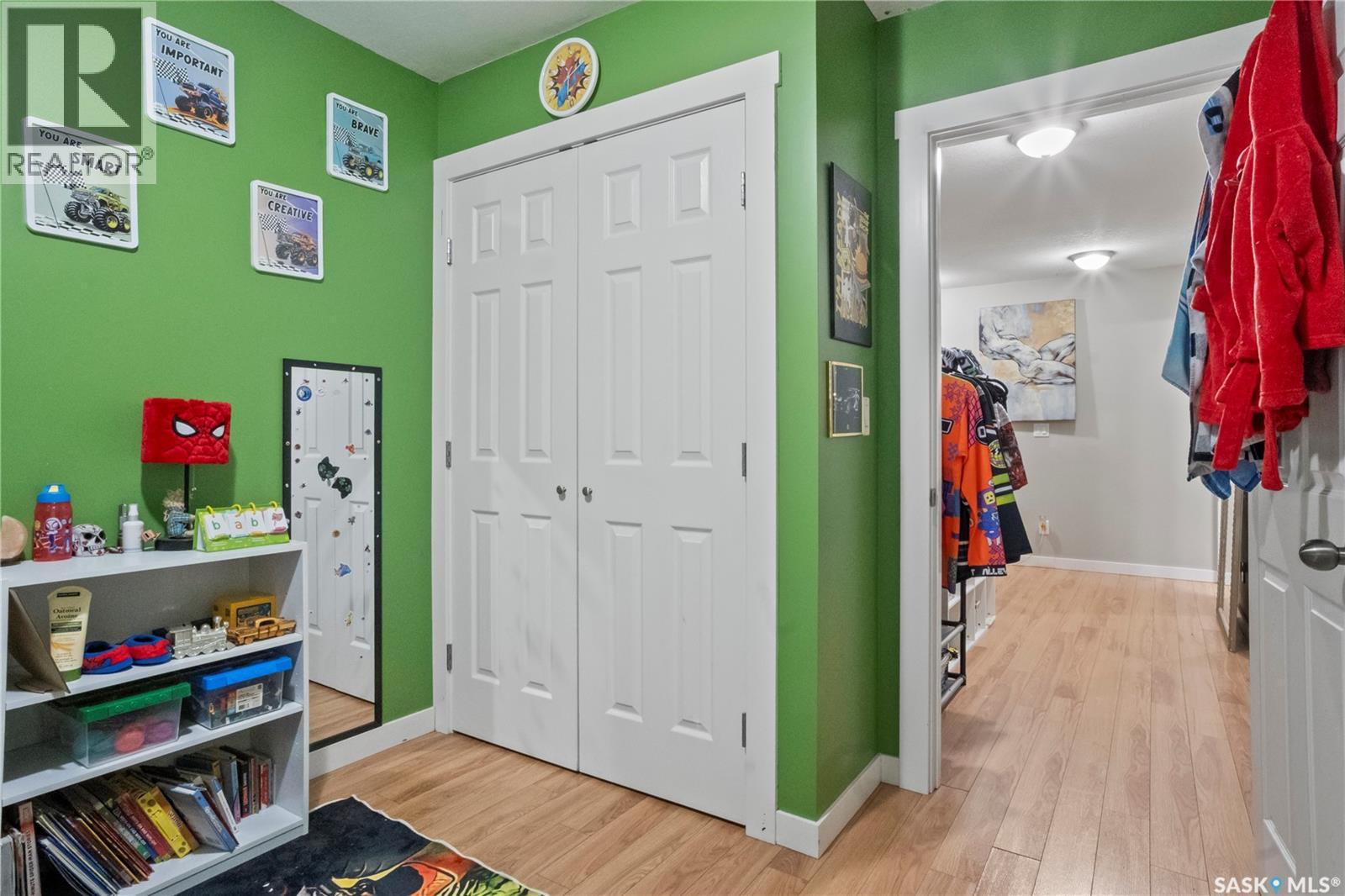 753 Rae STREET - 16