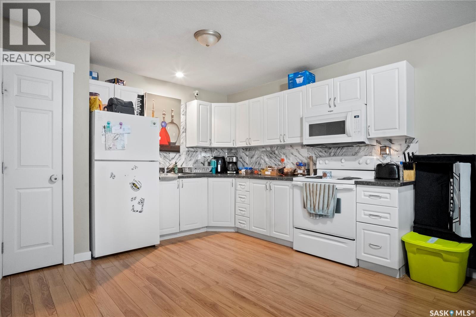 753 Rae STREET - 8