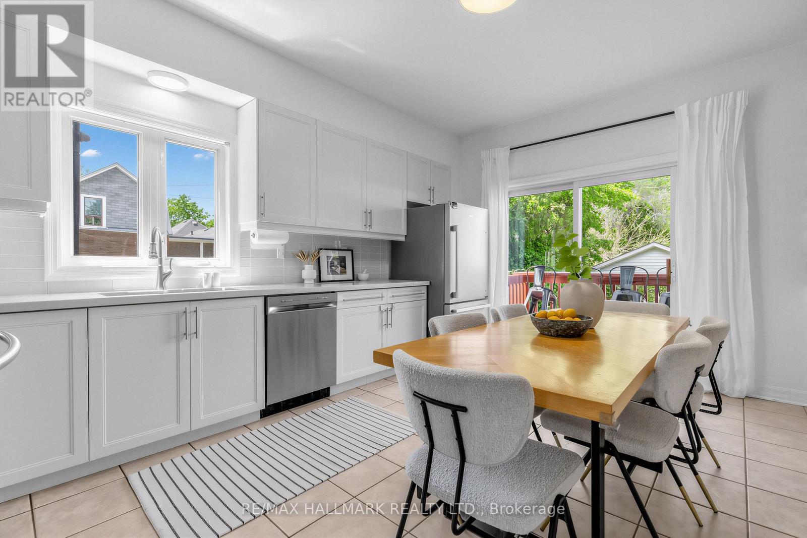 62 DONCASTER AVENUE - 18