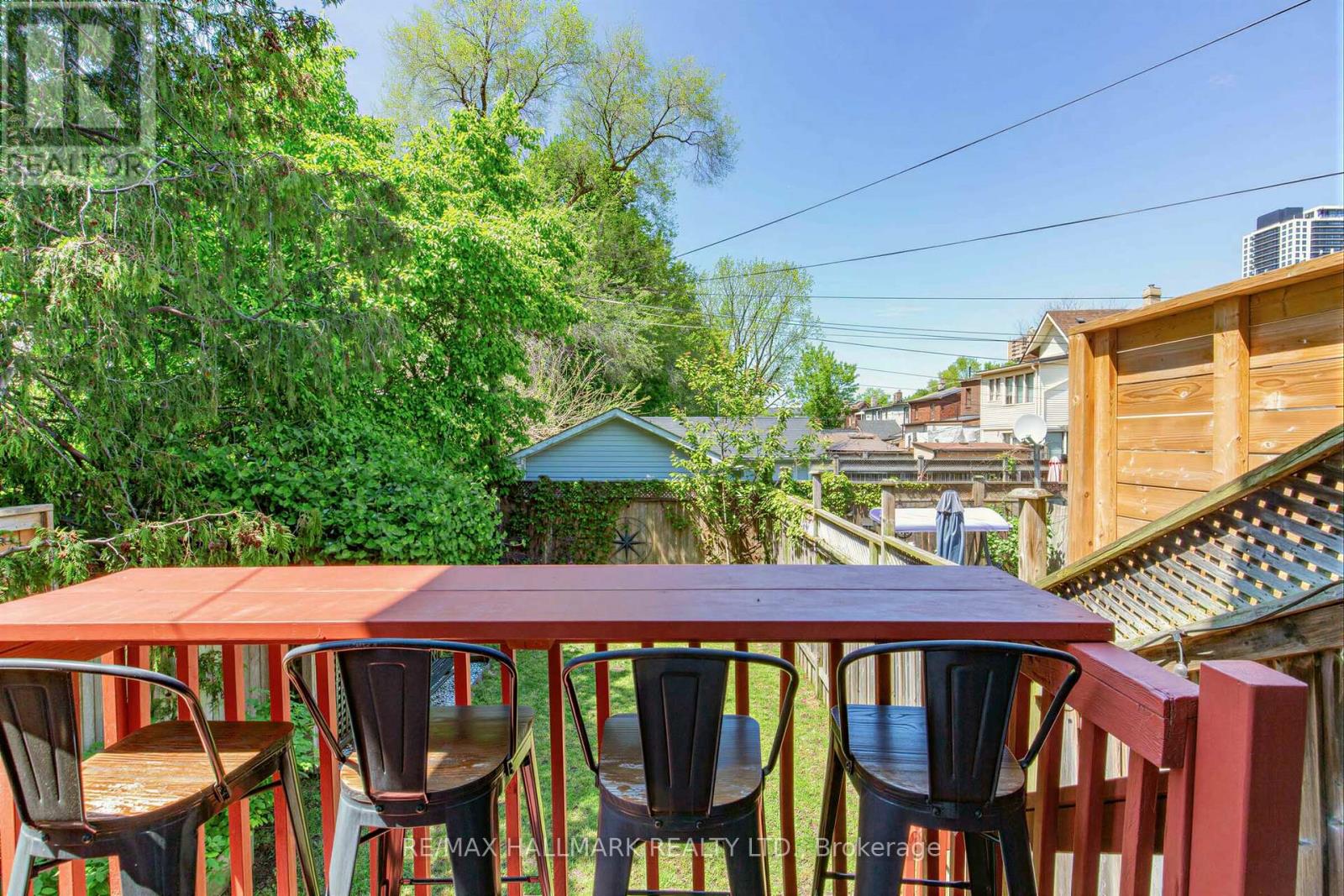 62 DONCASTER AVENUE - 35