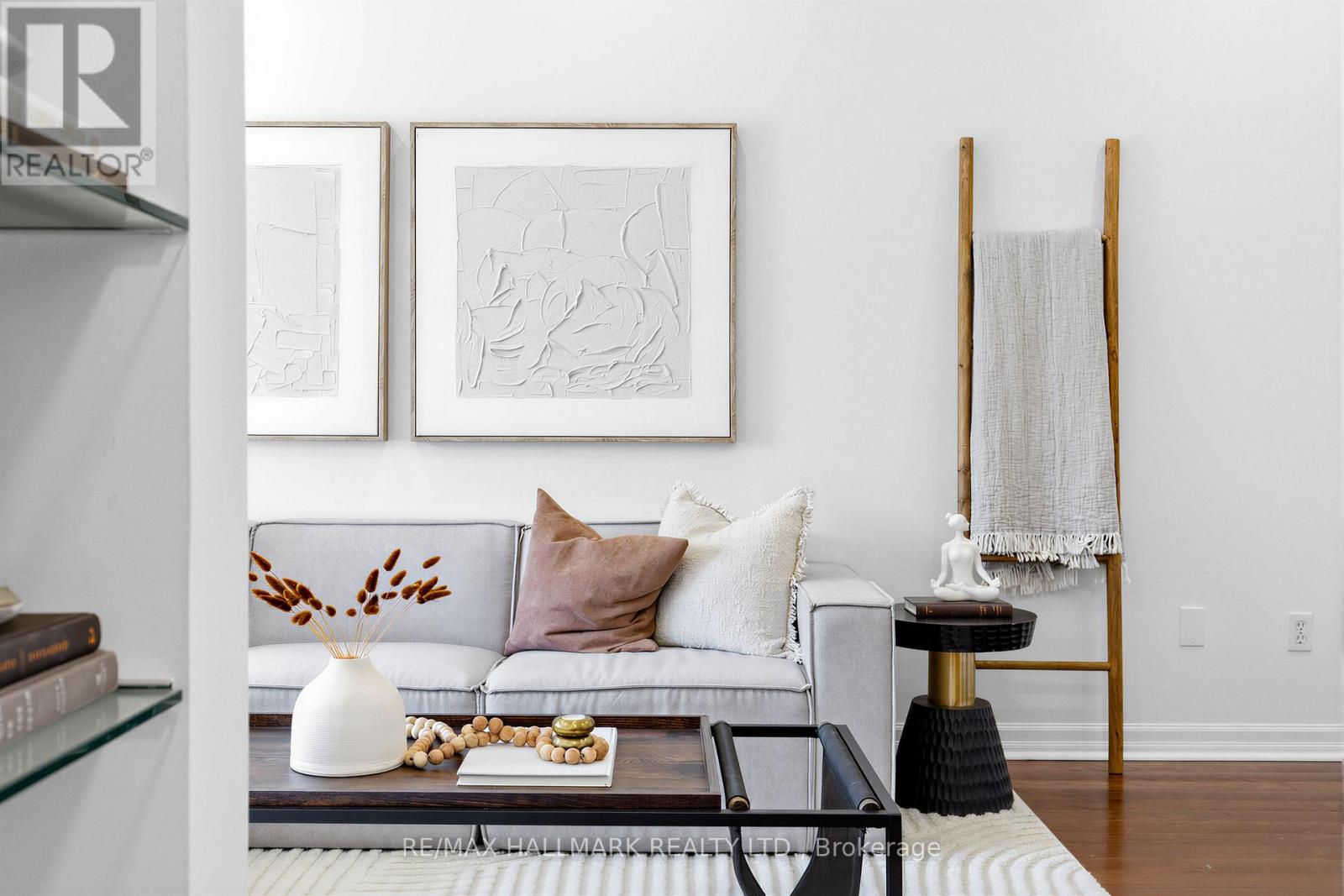 62 DONCASTER AVENUE - 5