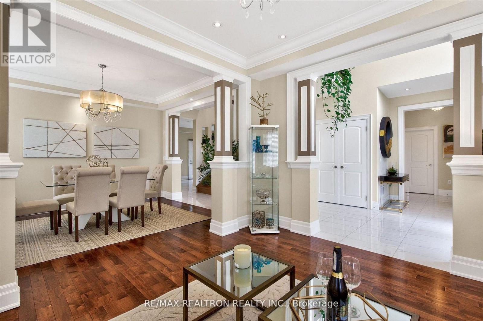 1001 GORHAM STREET - 13